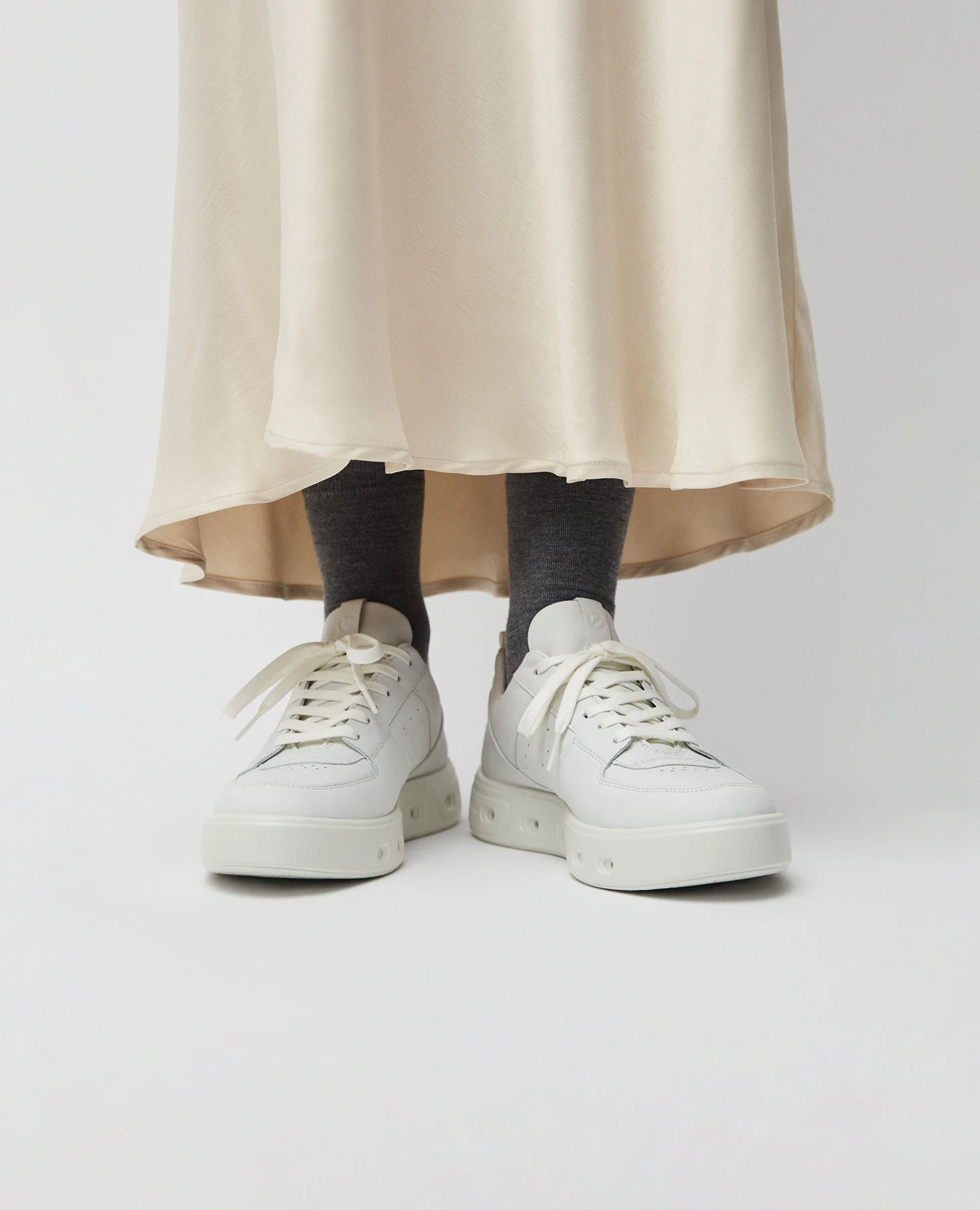 aere eco leather sling back shoes 38 - メルカリ